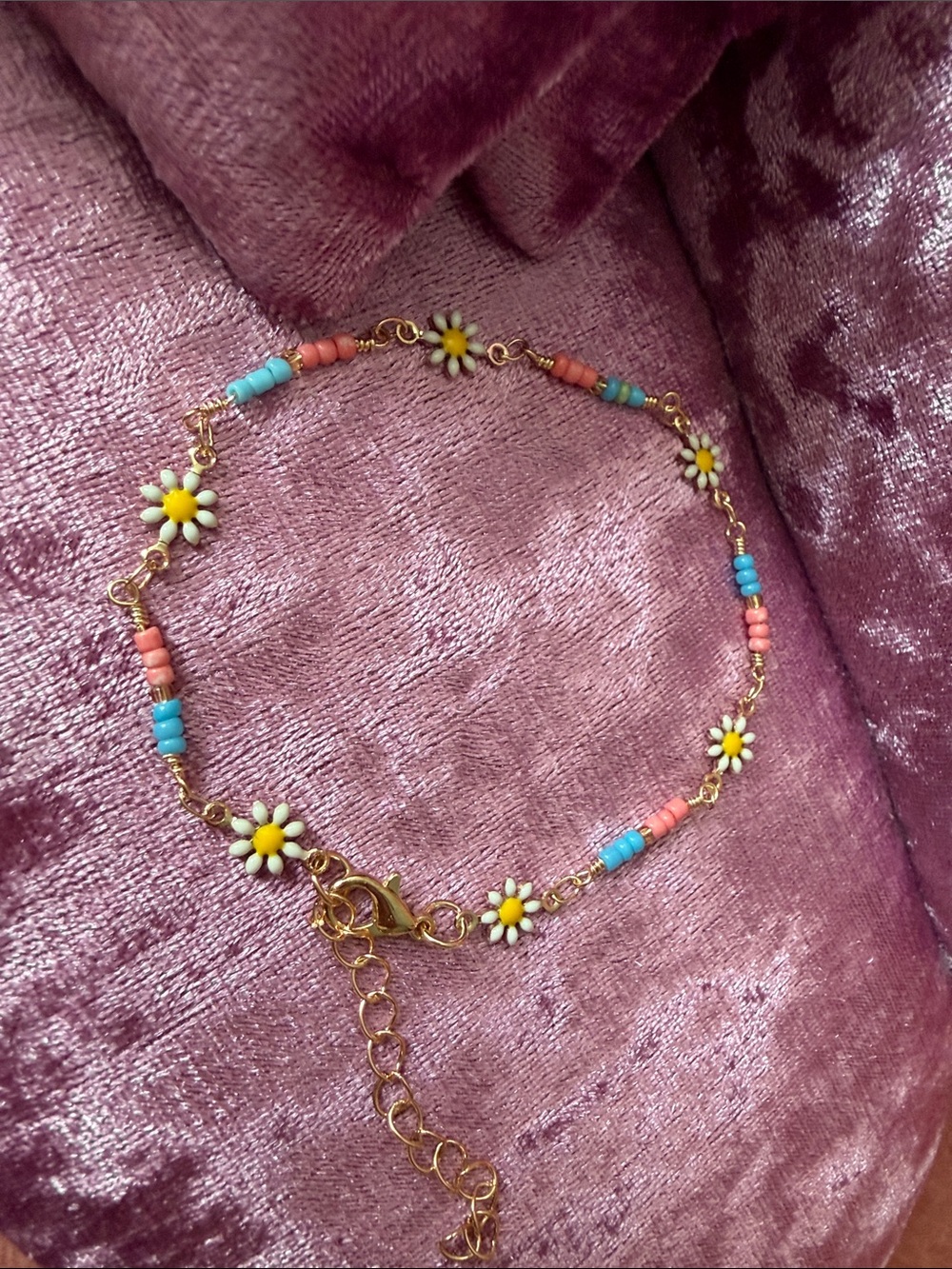 Unlisted Gold Daisy Beaded Bracelet with Yellow, White, Coral & Turquoise Beads